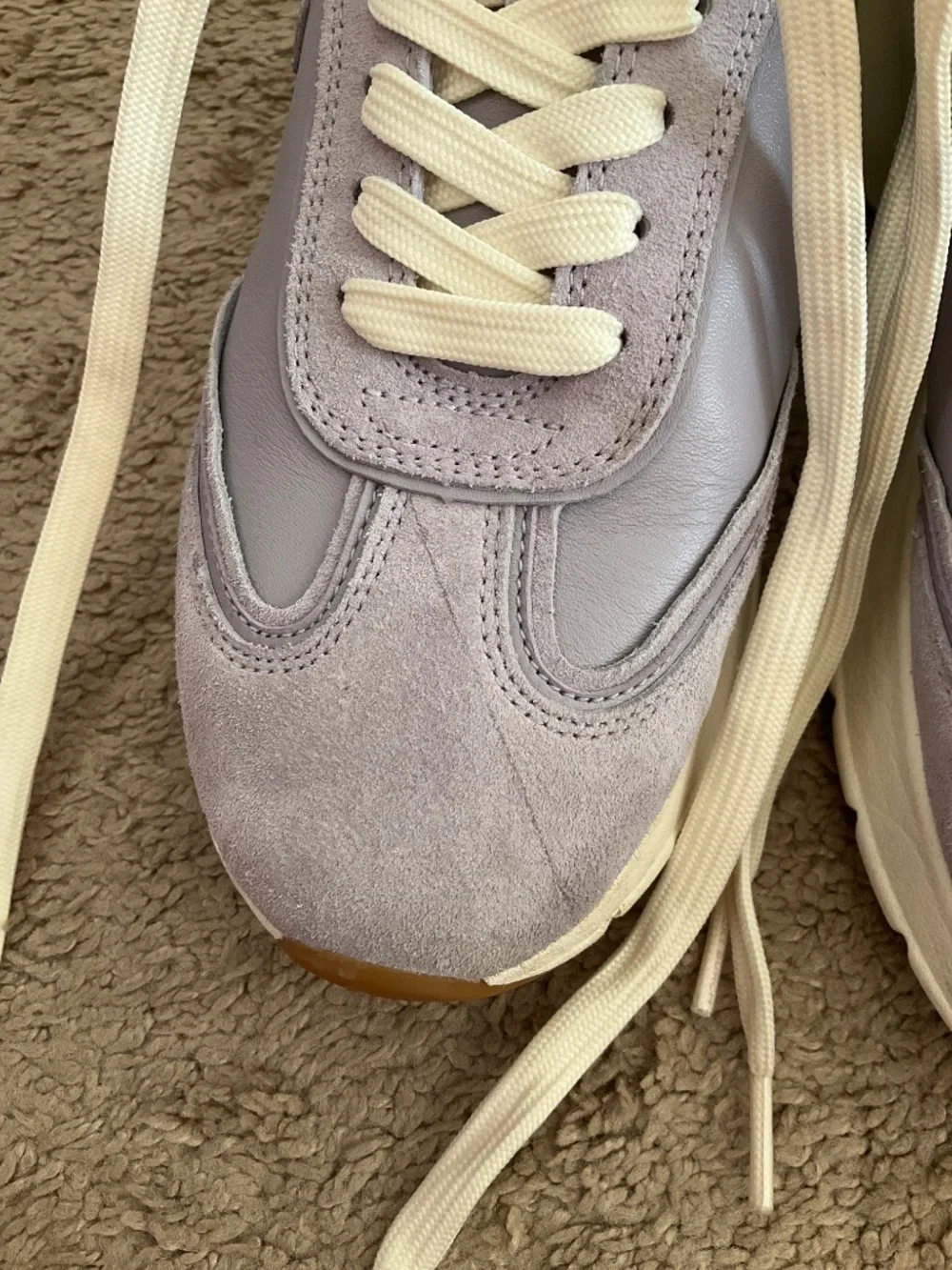 TORY BURCH Woman Sneakers Lilac Size 7 Leather In Purple